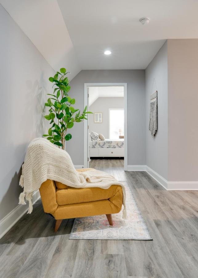 Modern Getaway Home Near Uga Archアセンズ エクステリア 写真
